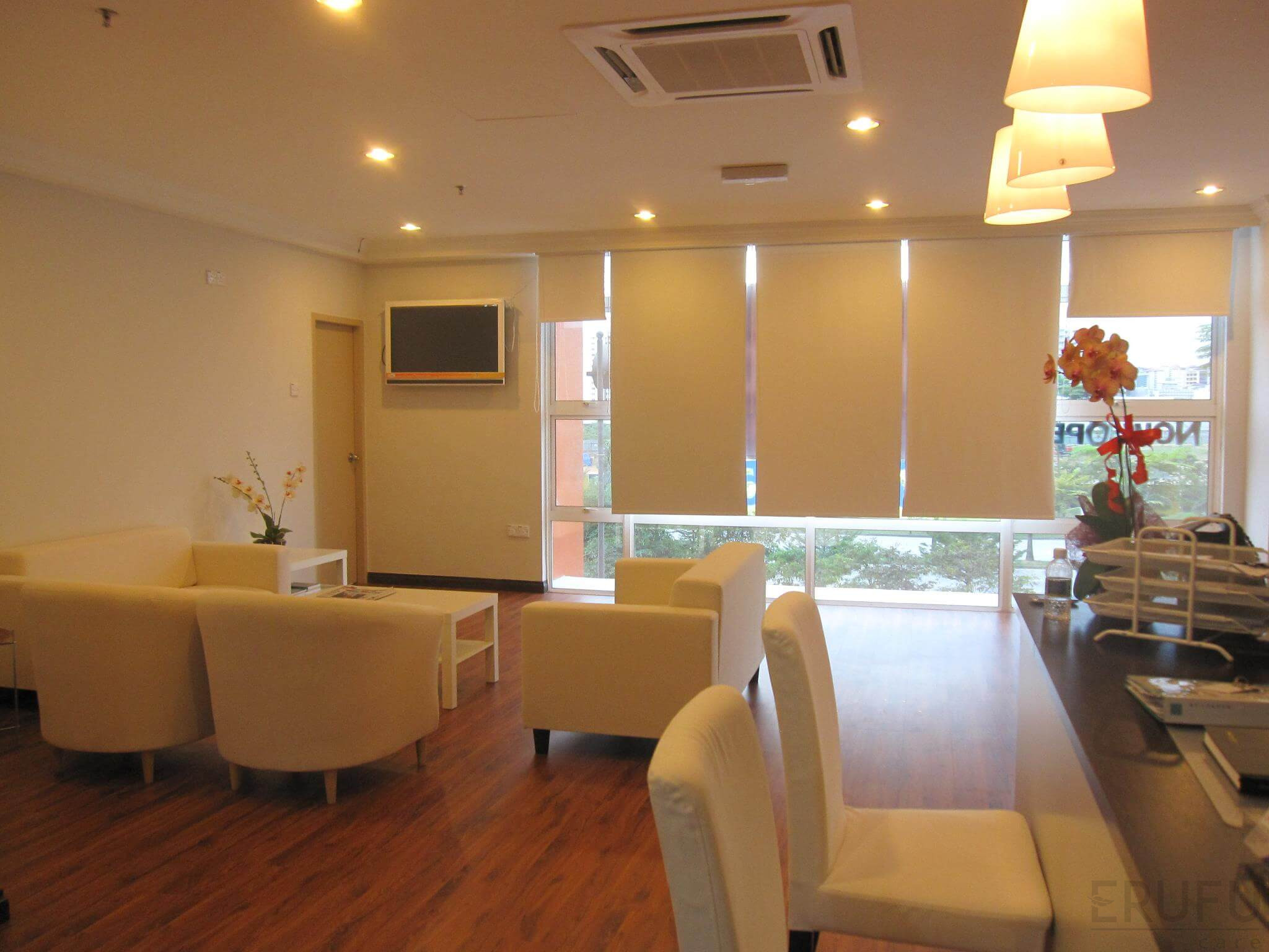 Smileworks Dental Clinic Waiting Area 4